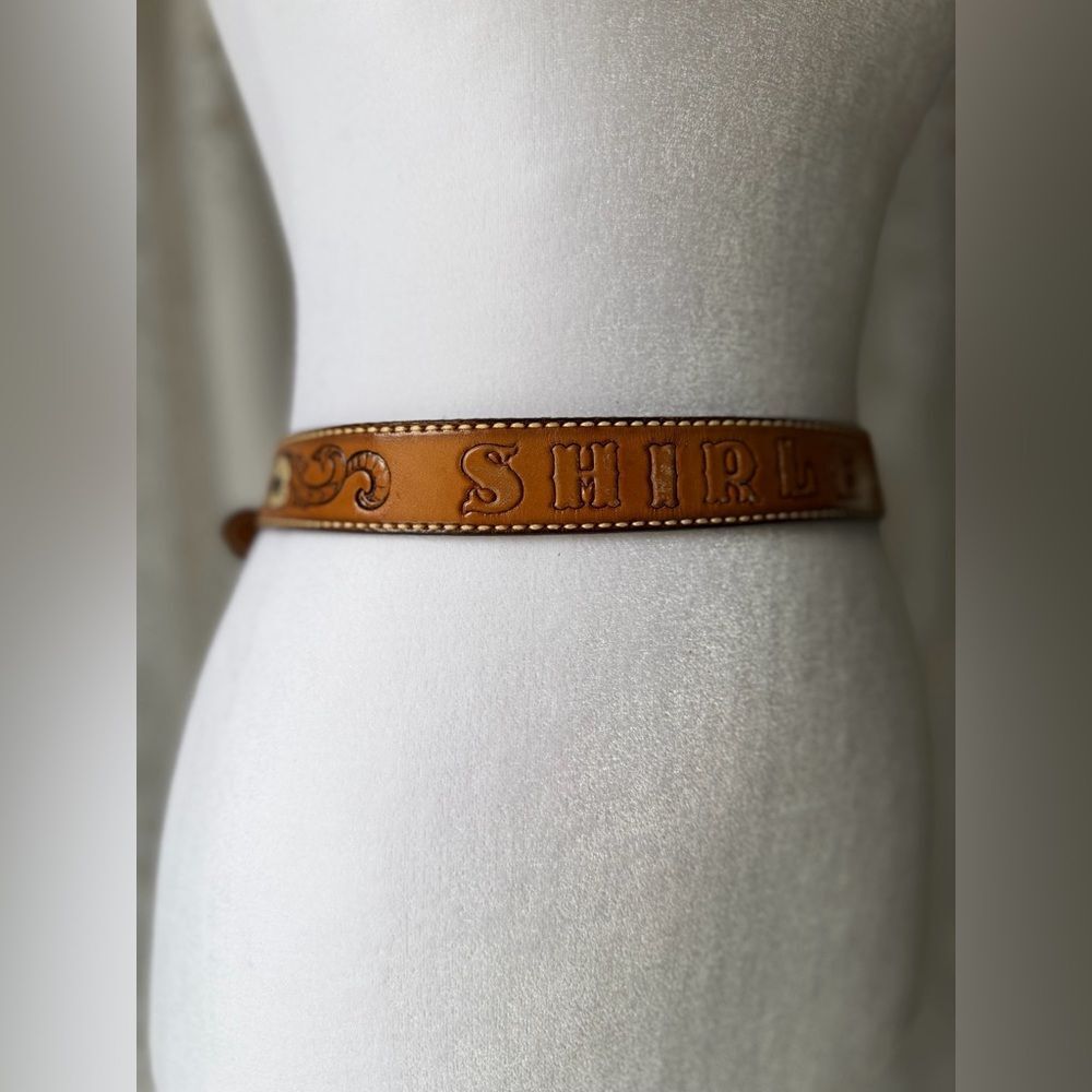 Vintage “Shirley” Hand Tooled Leather Western Belt Floral Size 30 - Picture 11 of 15